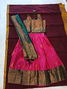 Lehenga Choli Set size 26 , 28, 30, 32