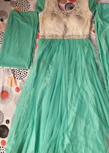 Women&#39;s Ethnic Gown