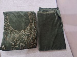 Unstiched new Shnil Velvet Suit with Shall