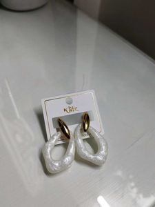 Stylish Abstract Dangle Earrings