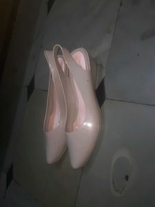 Hardly Worn Water Proof Shoes UK 39