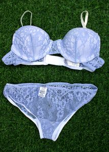 Bra &amp; Panty SET 👙