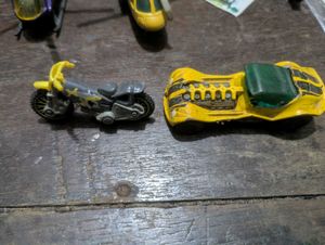Toy Cars and Helicopters Lot Hotwheeels/ Matchbox
