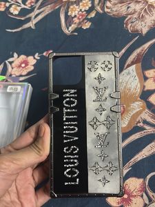 IPHONE 13/14 NEW Cover.