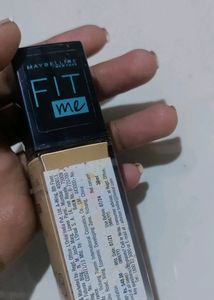128 Maybelline Fit Me Foundation