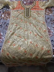 Elegant Embroidered Kurta