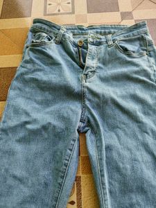 Bootcut Jeans