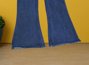 E@80 Size-32 Flared Jeans