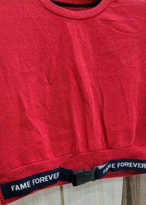 Red Short Sleeve Cropped Top