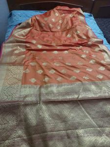 Dual Tone Shaded Soft Mustred Silk Saree