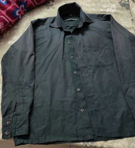 Black Decent Shirt