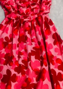 🆕✅BRAND New Floral Off-Shoulder Dress🆕✅