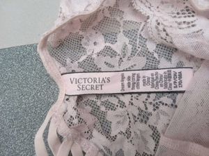Victoria &#39;s secret Lace Thong Panty