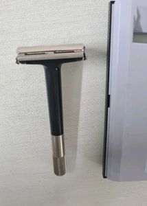 Vintage Wilkinson Sword Razor