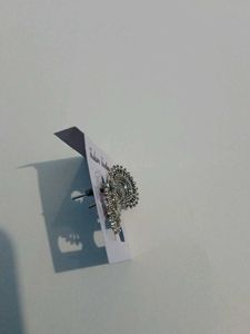 One Pair Earing