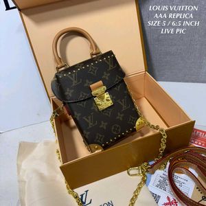 LV CAMERA SLING  PETITE MALLE WD BOX