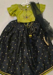 ✨ Elegant Kids Party Wear Lehenga Choli – Black &