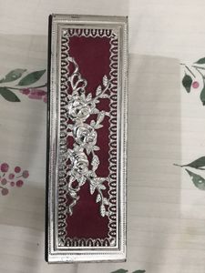 Ornamental Tissue Napkins HolderIt’s a tissu