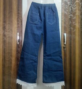Cute Denim Bell-Bottoms