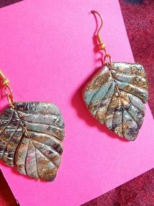 Leaf Design Earrings