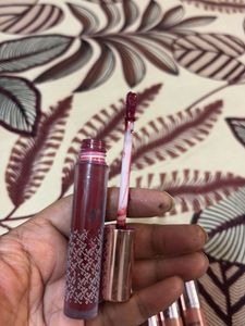 Lakme Lipstick Bundle