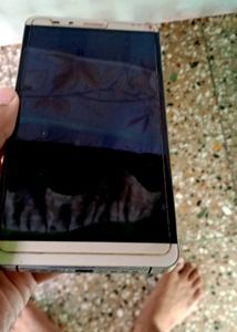 Lyf Mobile