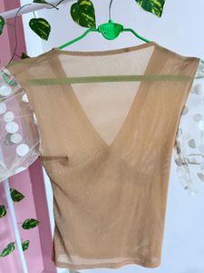 Stretchable Sleeve Top