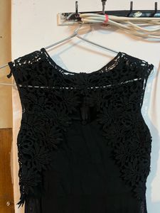 Chic Black Lace Detail Dress