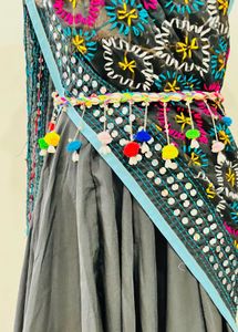 Handmade Pom-pom Navratri Bel