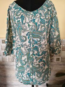 BOGO🎁Buy One Get 1 Free🎁Paisley Print Top