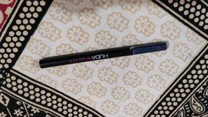 Huda Beauty Blue 💙 Eyeliner