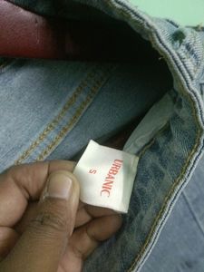 Price Dropped 🎉🎊Urbanic XS Jeans