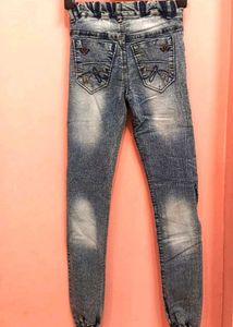 Trendy Denim Jogger For Women