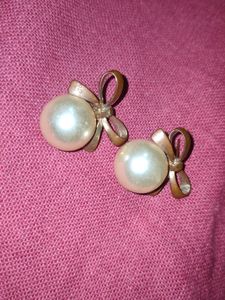 Vintage Pearl & Bow Earrings