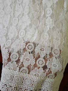 Vintage-Style White Lace Blouse