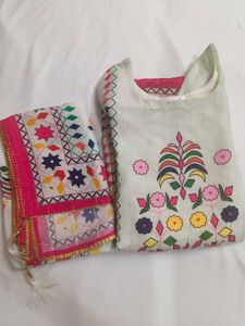 ATTACH LINING KURTI WITH DUPATTA