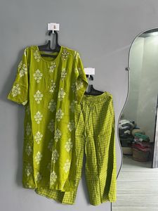 Green Kurta Set (L)