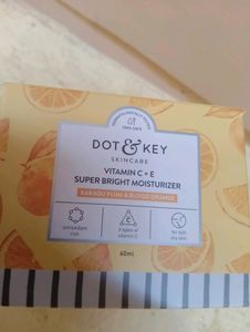 Dot &amp; Key Moisturizer &amp; Sunscreen.