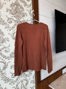 Brown V-Neck Long Sleeve Top