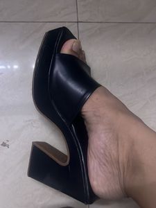 Women Black Heels