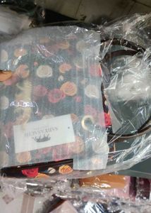 JIMMY CHO PREMIUM QUALITY HANDBAG+ SLING SPACIOUS