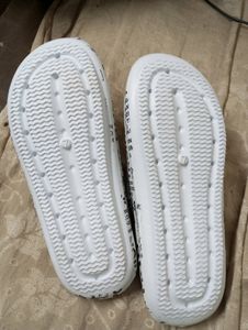 Crocs Unused