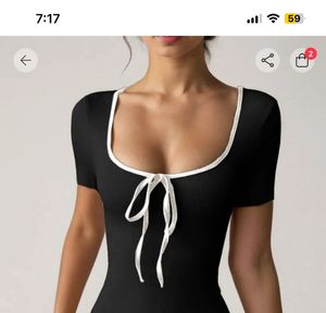 Cute ribbed Black Top