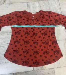 🤩Stylish 3XL Rose Print Top 🤩
