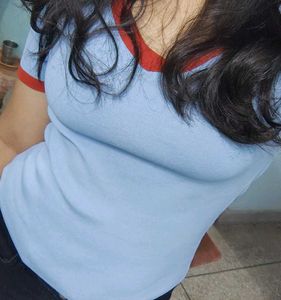 Cute Blue Ringer Tee V Shaped Neck