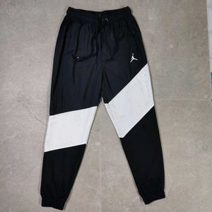 Jordan Black/White Track Pants