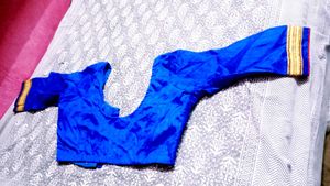 Bandhani saree blouse