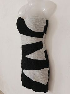 SEXY BLACK &amp; WHITE BODYCON