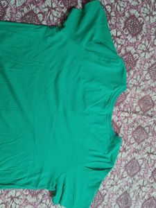 Green Tshirt