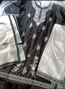 Embroidered Kurta Set